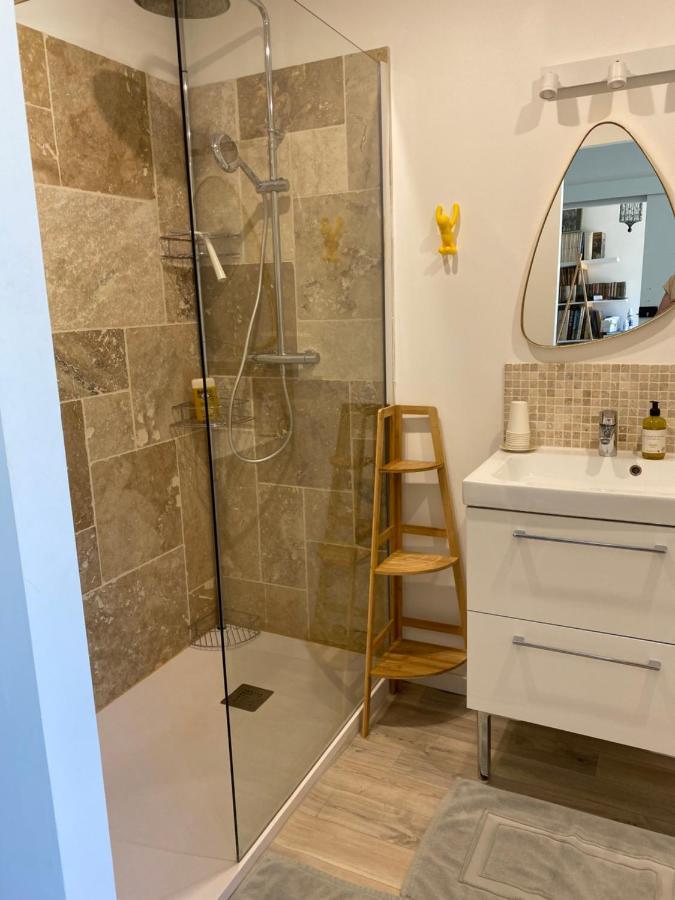Cote Court Bed & Breakfast ลีล-ซูร์-ลา-ซอร์ก ภายนอก รูปภาพ