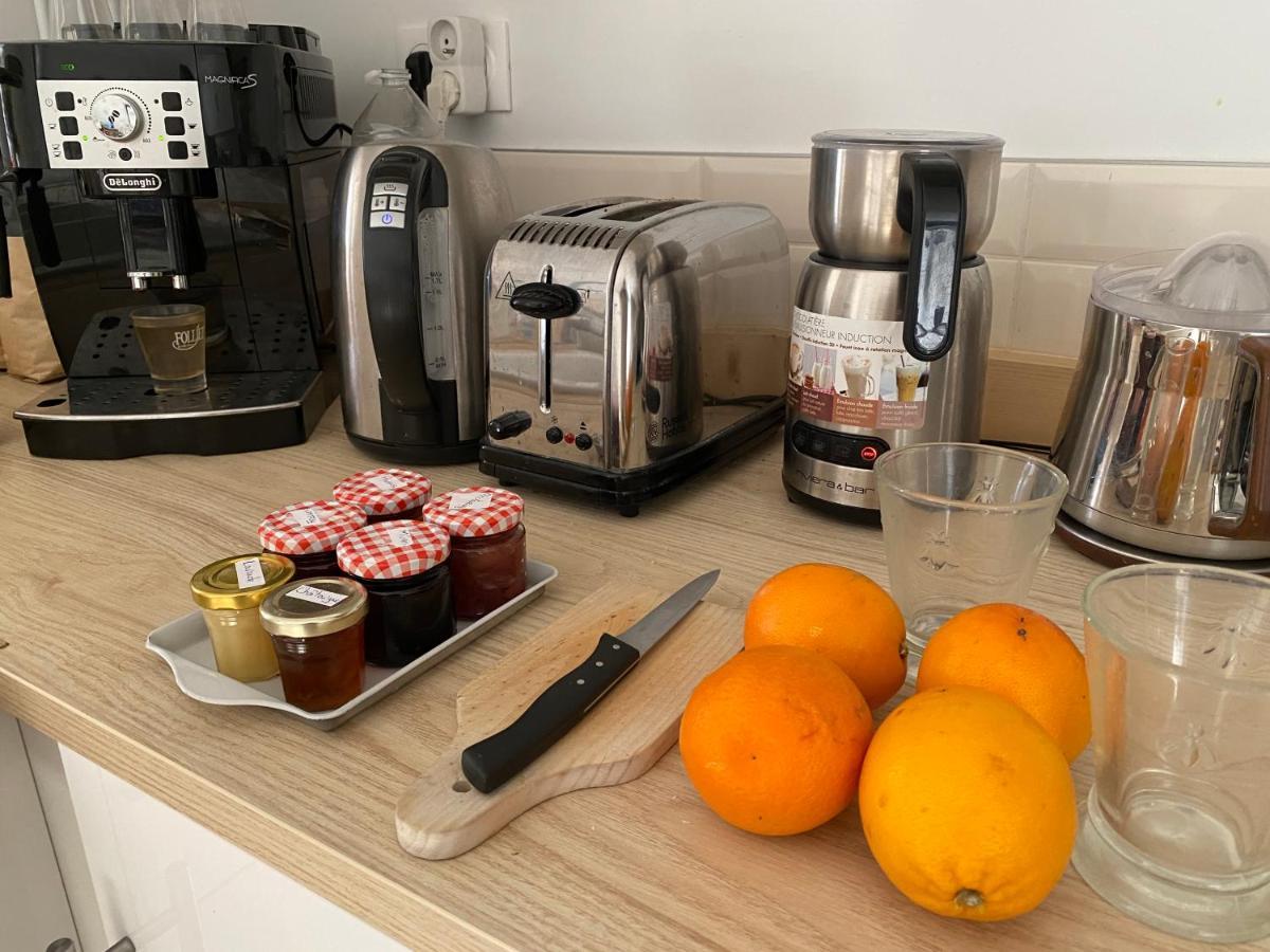 Cote Court Bed & Breakfast ลีล-ซูร์-ลา-ซอร์ก ภายนอก รูปภาพ